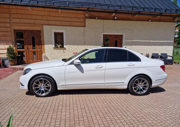 Mercedes-Benz Klasa C cena 52300 przebieg: 127000, rok produkcji 2012 z Zakopane małe 121